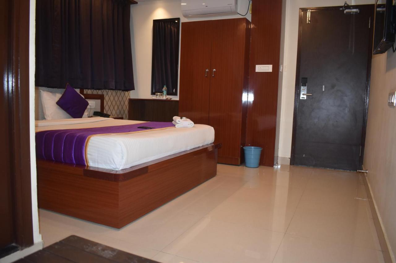 Hotel Ur Comforts Jayanagar Bangalore Exterior foto